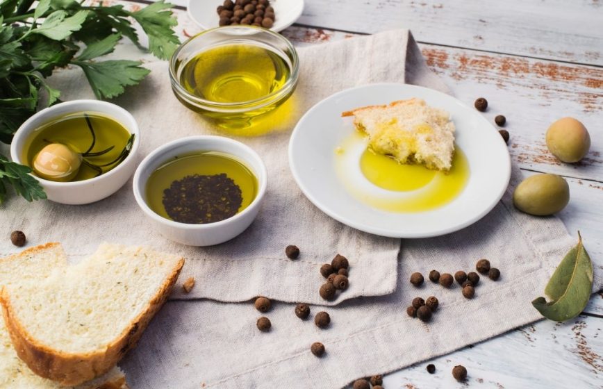 assortment-olives-bread