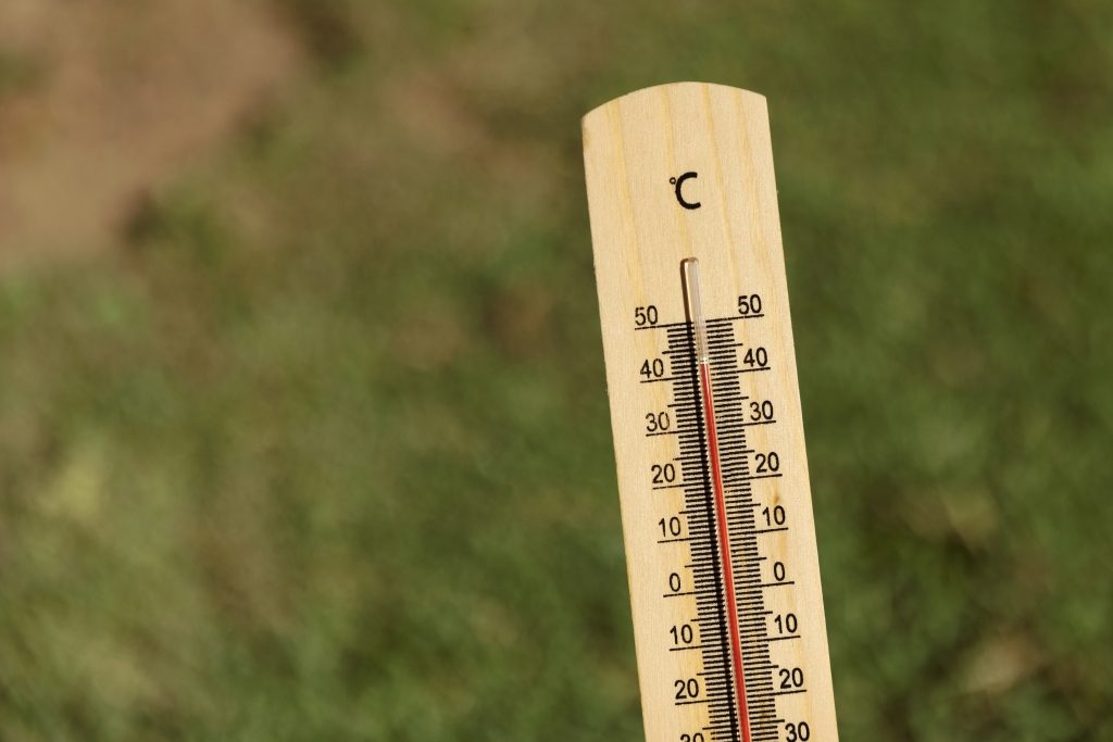 close-up-thermometer-showing-high-temperature-freepic